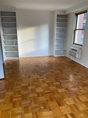 Rented by Living New York | media 9