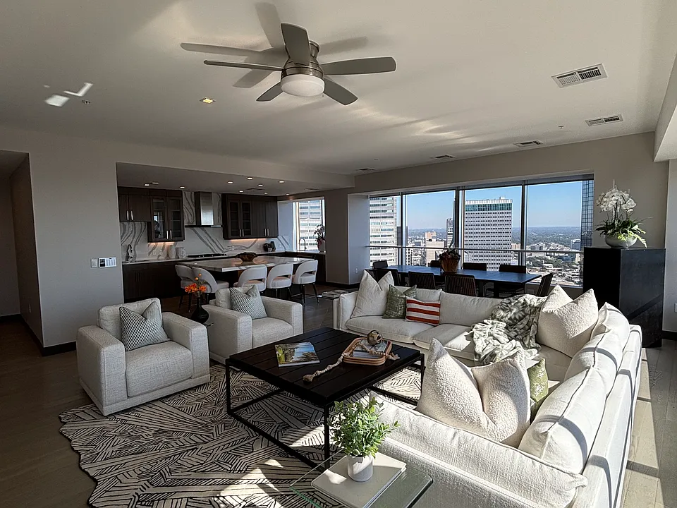 1321 Commerce St #Penthouse 1