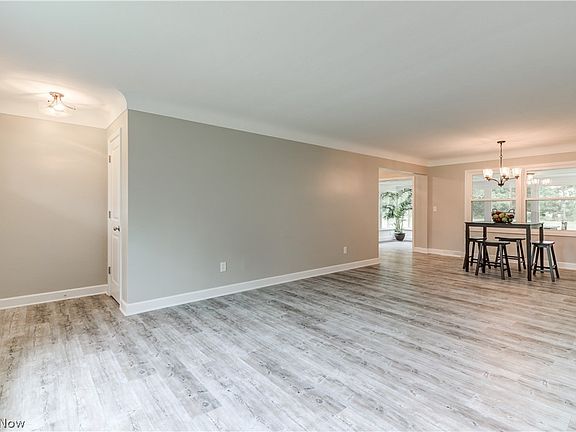 5th image of 8442 Big Creek Pkwy