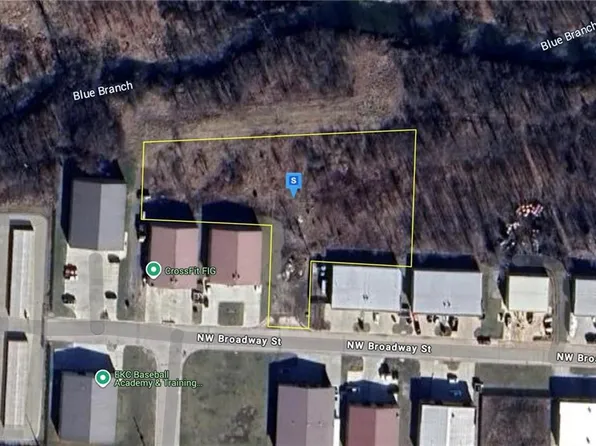 1402 NW Broadway St, Grain Valley, MO 64029