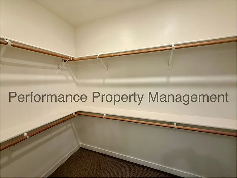 7215 Canyon Creek Dr — Photo 10