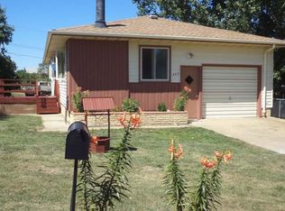 409 D St S, Glen Ullin, ND 58631