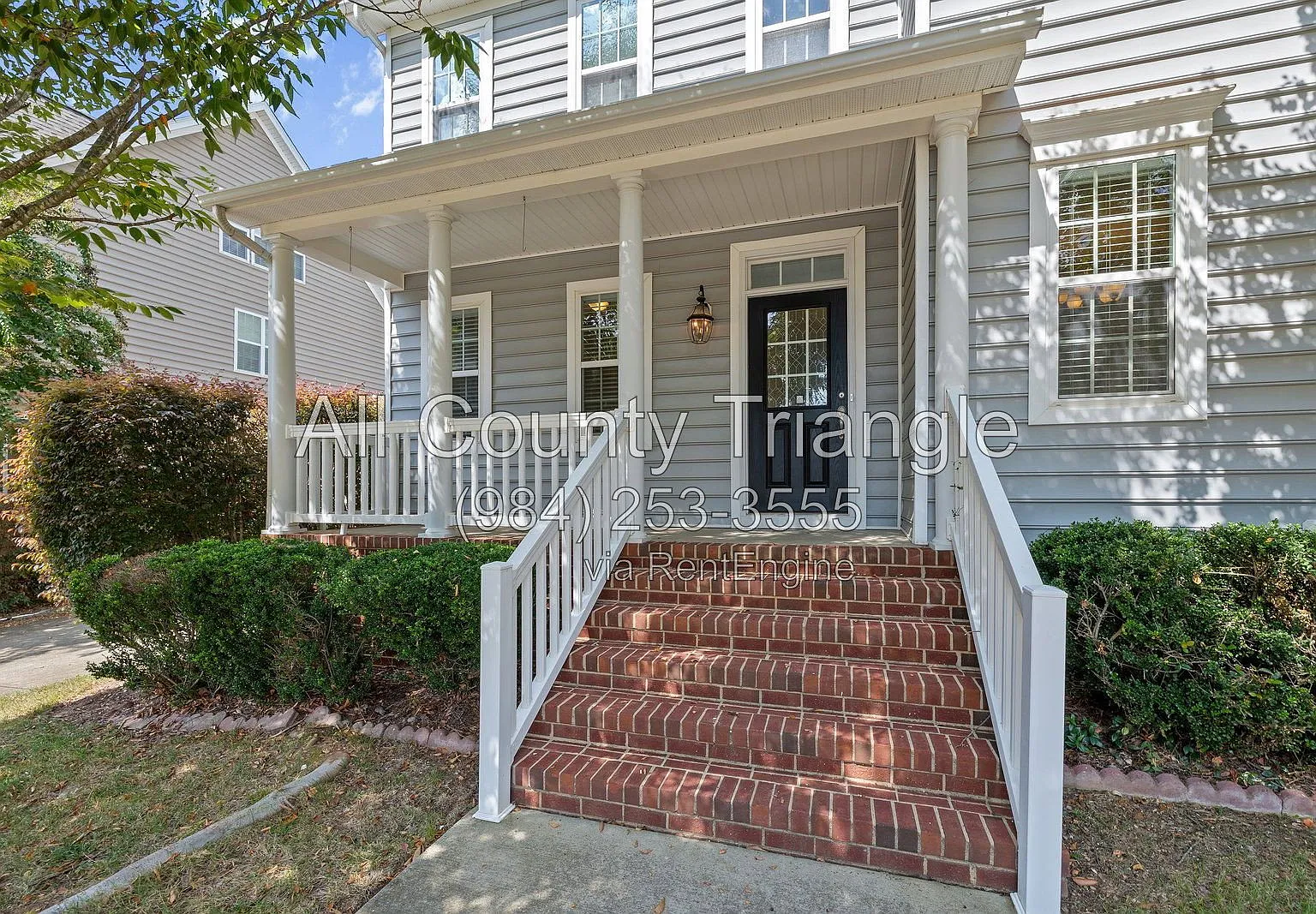 3 bed, 2.5 bath, 2712 sqft, $2,325 — Photo 1
