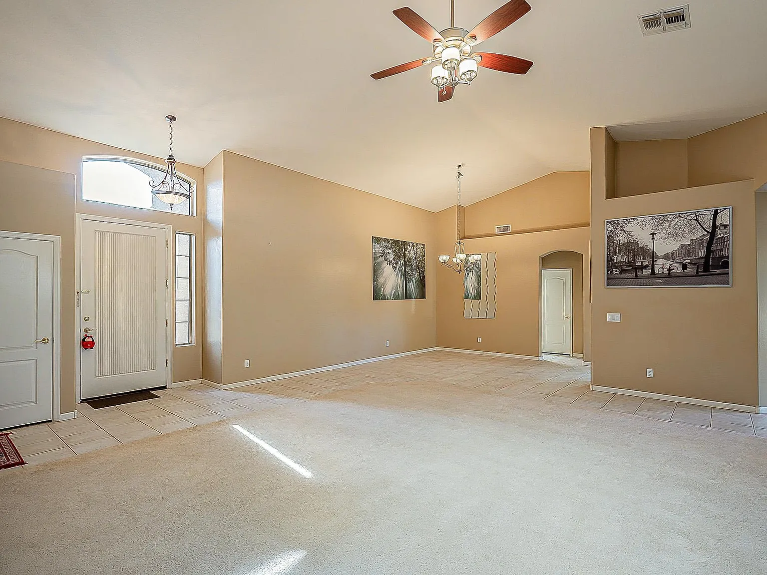 3 bed, 2.5 bath, 2203 sqft, $2,995 — Photo 3