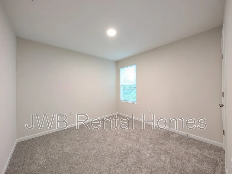 8599 Galveston Ave — Photo 9