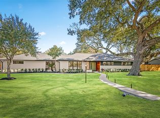 1513 S Lee St, Alvin, TX 77511