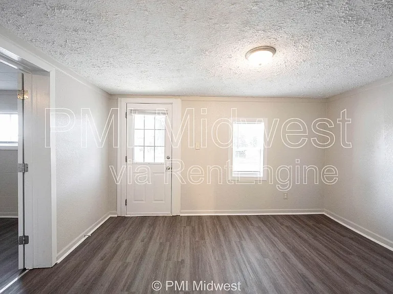 2142 W US Highway 40 #10 — Photo 7
