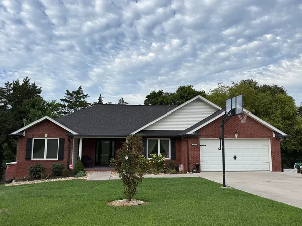 4224 Foothills Dr, Knoxville, TN 37938