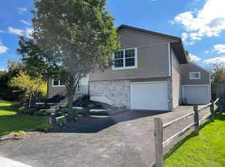 7711 W Roeland Ct, Frankfort, IL 60423