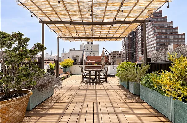 Sold by Spire Group | media 11