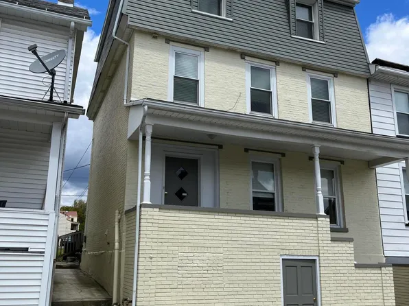 511 Mulberry St, Hollidaysburg, PA 16648