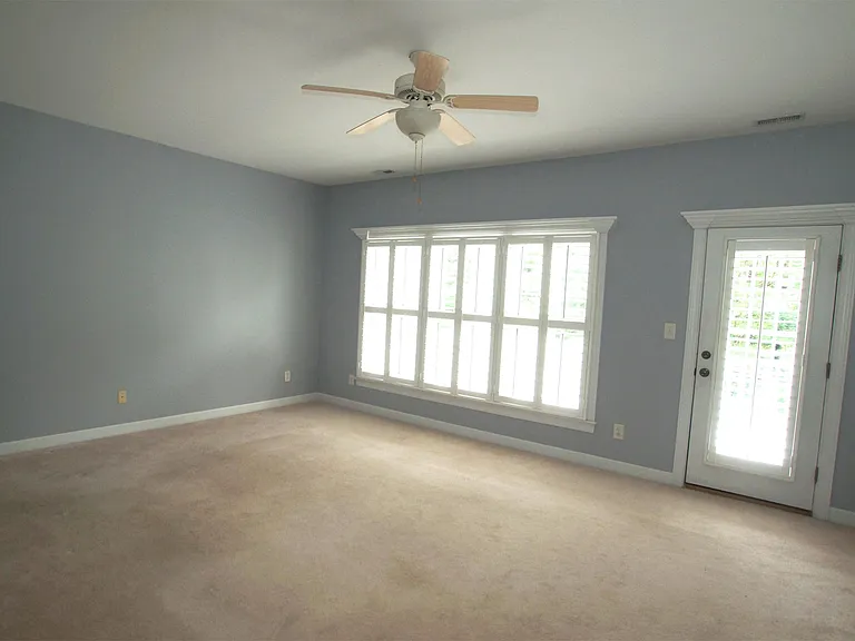217 Anniston Ct — Photo 22