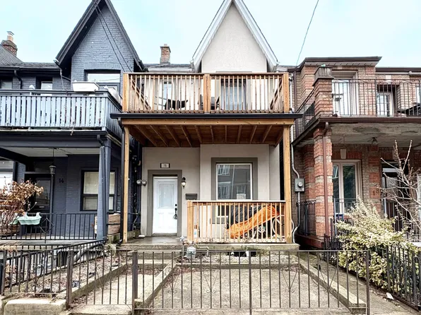 16 Symington Ave, Toronto, ON M6P 3W1