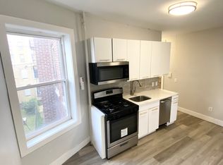 (Undisclosed Address), West New York, NJ 07093