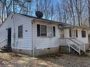 15227 Horseshoe Bridge Rd, Doswell, VA 23047