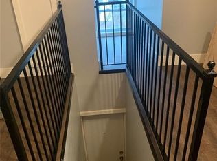 132 Pilgrim St Studio 3, Highland Park, MI 48203