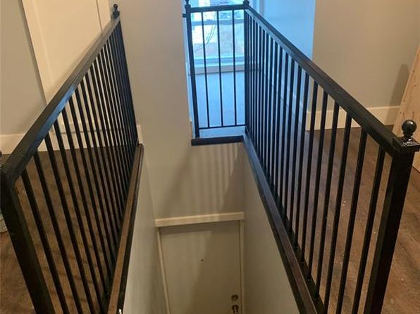 132 Pilgrim St Studio 3