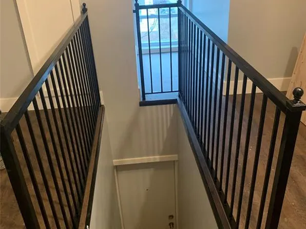 132 Pilgrim St Studio 3, Highland Park, MI 48203