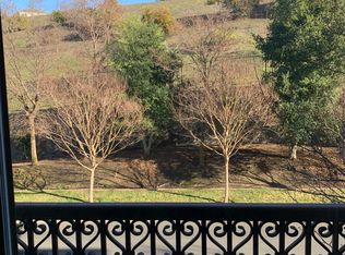 1221 Symphony Way, Vallejo, CA 94591