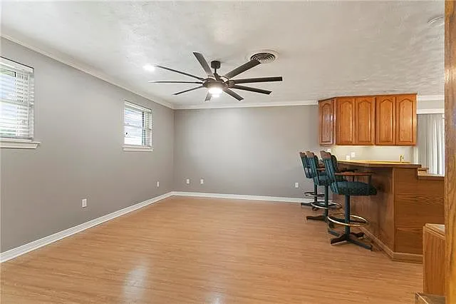 516 Poplar St — Photo 10