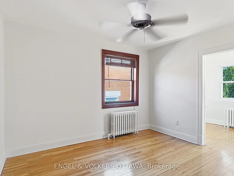99 Charlotte St #3 — Photo 21
