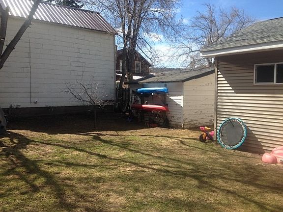 1093018_3