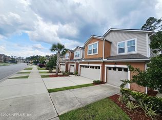 249 Richmond Dr, Saint Johns, FL 32259