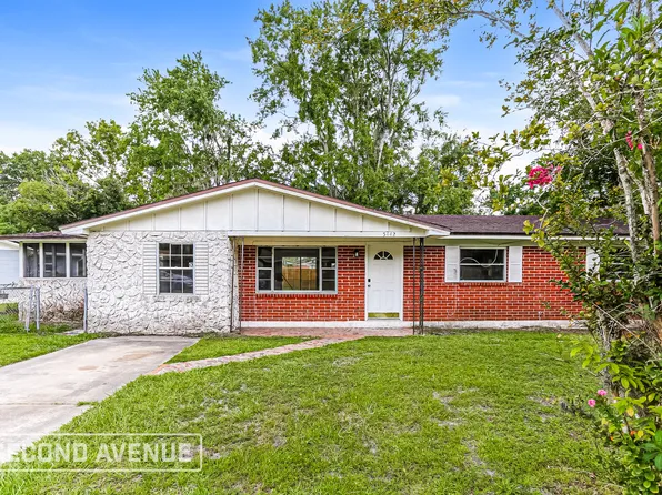 5442 Foxboro Rd, Jacksonville, FL 32208