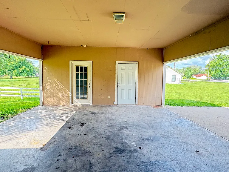 3310 Band Rd — Photo 10