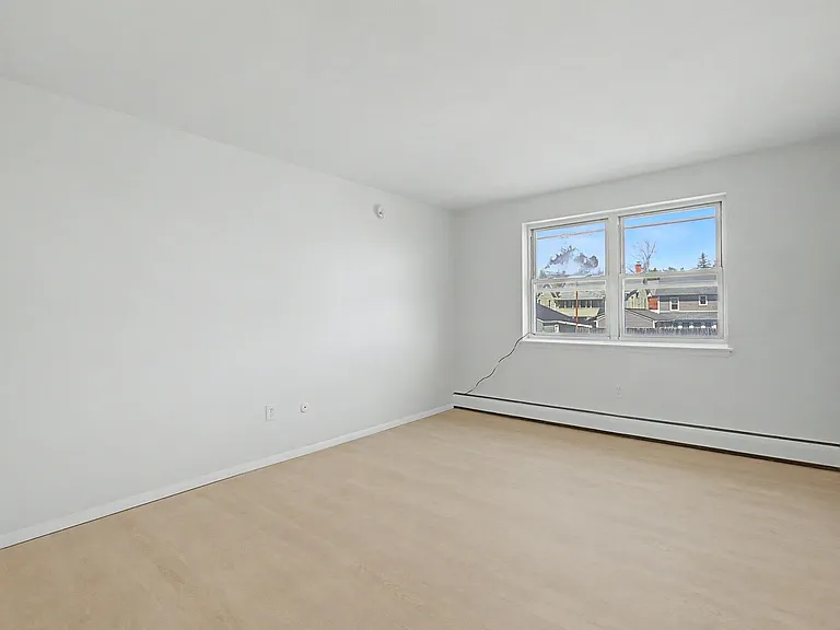 Magnolia Place Apartments — Photo 14
