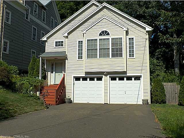 1st image of 340 W Rock Ave