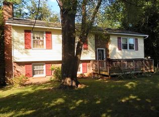 328 Via De Rosa Dr, Stafford, VA 22556