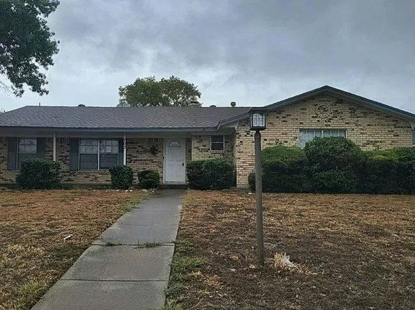 703 E Cherry St, Duncanville, TX 75116