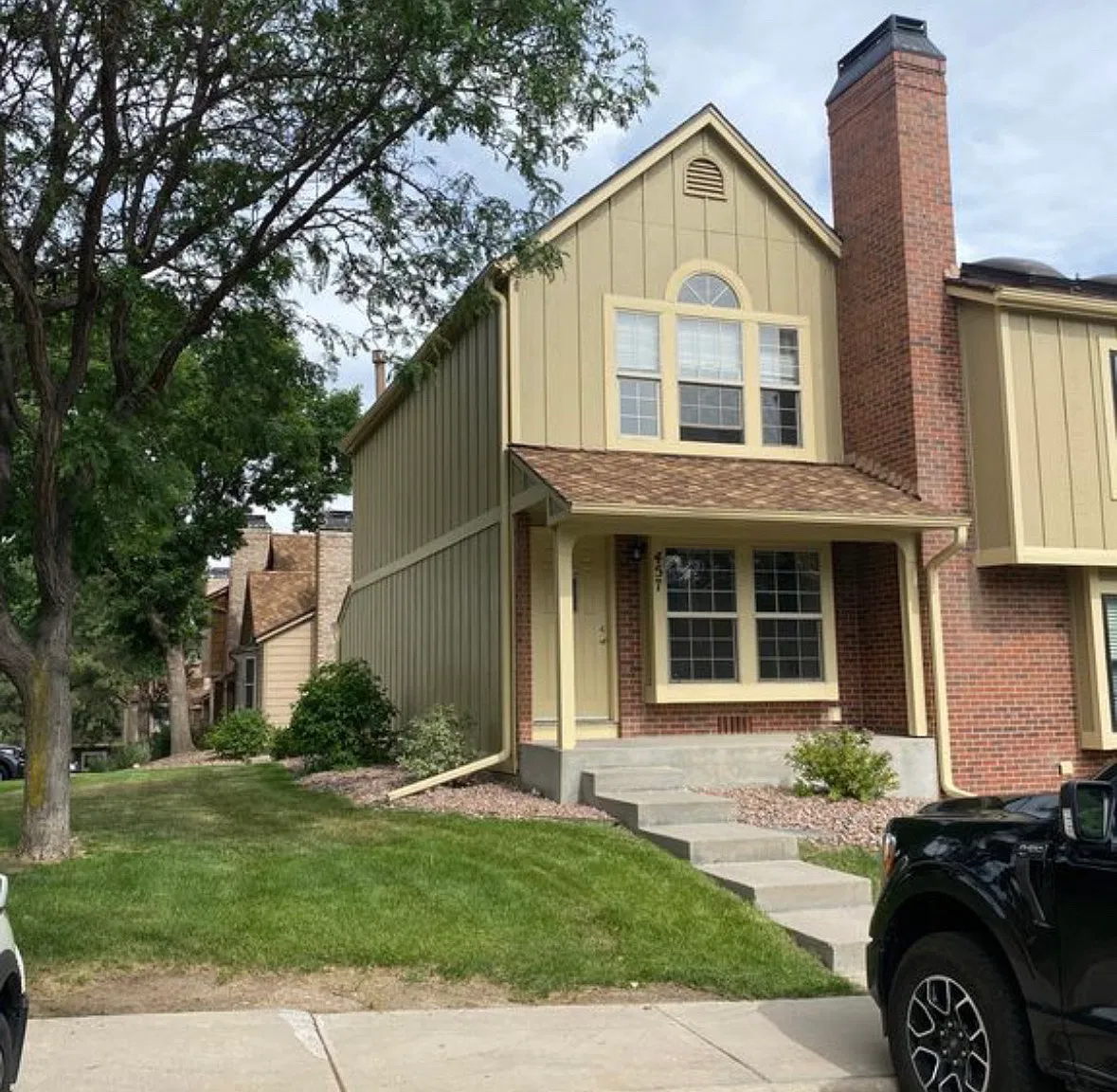 2 bed, 1.5 bath, 992 sqft, $1,650 — Photo 1