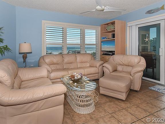3rd image of 2707 Hill St APT 1B