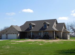 2266 Ressie Dr, Carthage, MO 64836