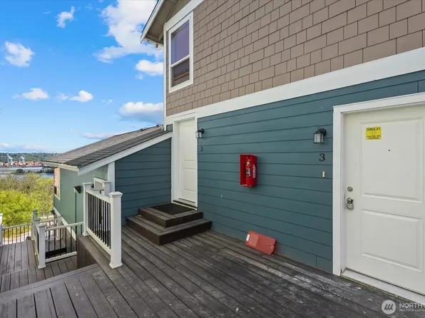216 Broadway #3, Tacoma, WA 98402
