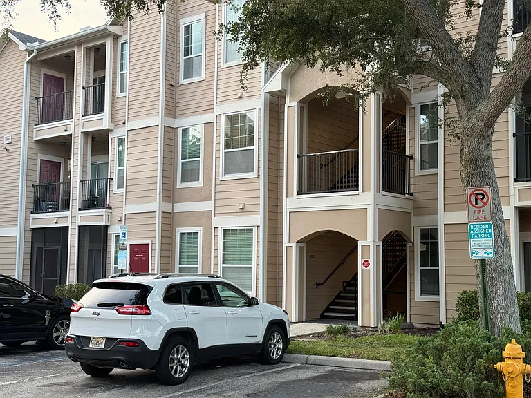 2000 Erving Cir #GROUND FLOOR — Photo 10