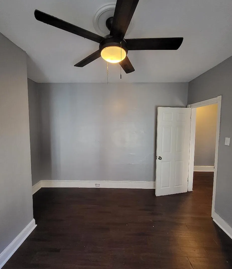 2 bed, 800 sqft, $1,400 — Photo 4