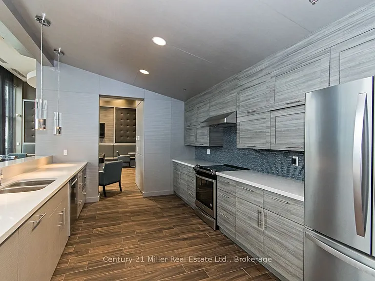 2087 Fairview St #607 — Photo 37