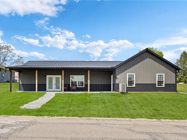 110 Carlisle Ave, Mingo Junction, OH 43938
