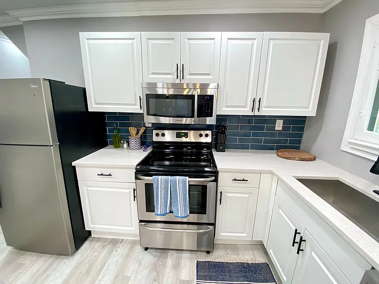 1708 Garvin St #A — Photo 8