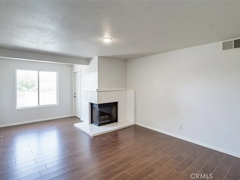 7800 Topanga Canyon Blvd #204 — Photo 2