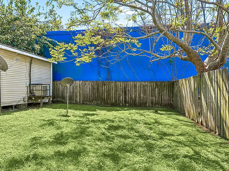 2152 Abundance St — Photo 11