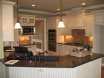 2nd image of 2480 Pascoli Pl