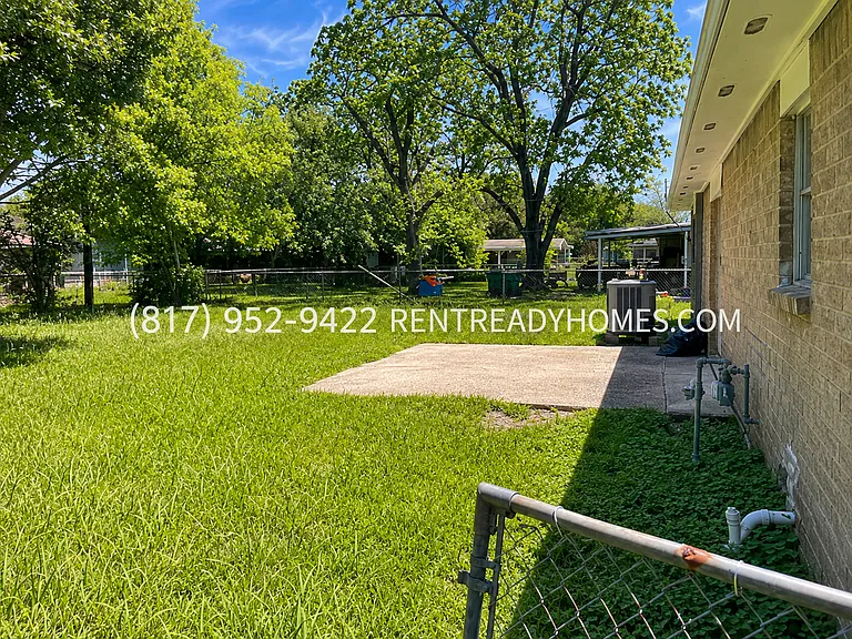 5606 Maywood Dr — Photo 11