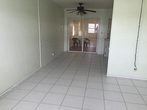 2nd image of 6717 NW 70th Ct