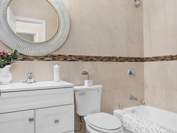 147 Weirfield Street image 17 of 20