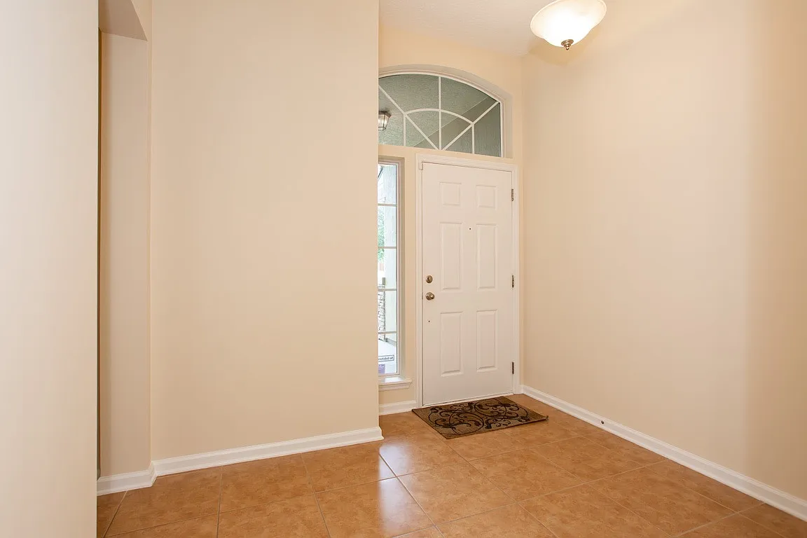 3049 Covenant Cove Dr — Photo 4