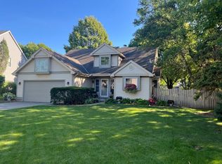 12710 Dorchester Trl, Apple Valley, MN 55124